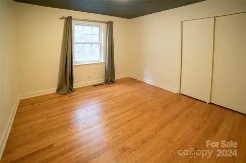 212 Fox St, Morganton, NC 28655 photo 19