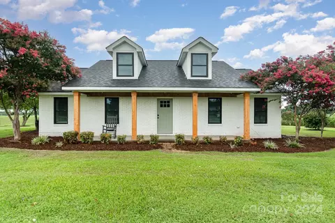 6109 White Store Pageland Rd, Marshville, NC 28103