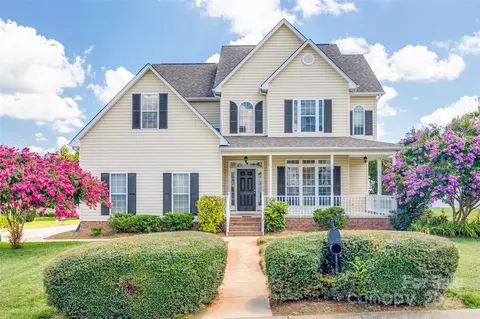 624 Summey Farm Dr, Dallas, NC 28034
