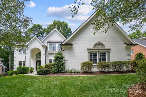 10540 Devonshire Dr, Huntersville, NC 28078