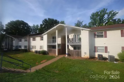 7992 Shady Oak 132 Trl #132, Charlotte, NC 28210