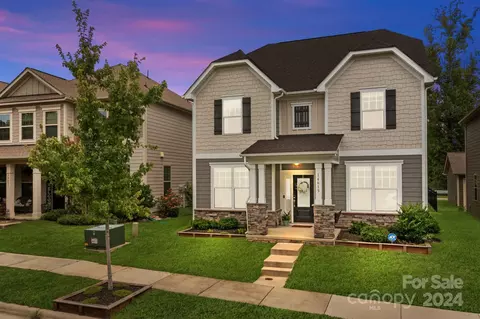 16615 Stonecutter Ln, Davidson, NC 28036