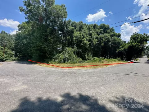 1130 Bell St, Gastonia, NC 28052