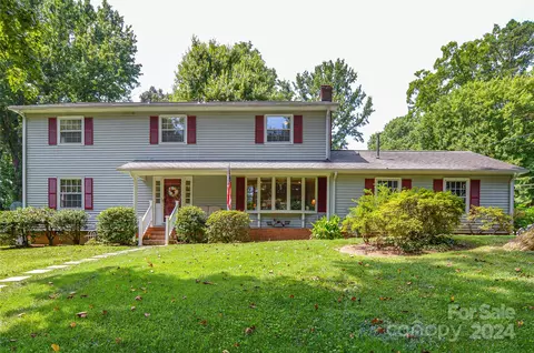 6937 Hillswick Dr, Charlotte, NC 28215