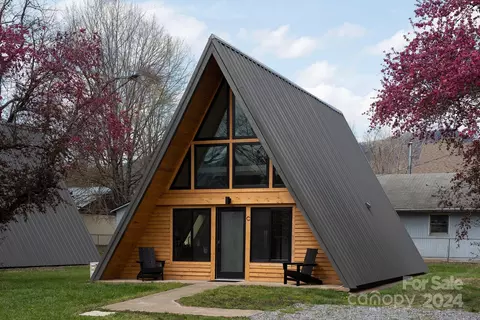 9 A Frame C Aly #C, Black Mountain, NC 28711