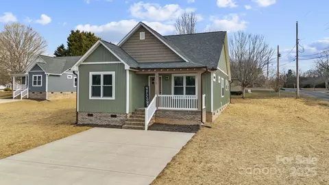 528 Moss Springs Rd, Albemarle, NC 28001