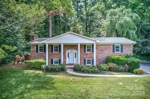 909 Weston Rd, Arden, NC 28704