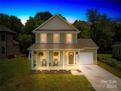 215 Tournament Sw Dr SW, Concord, NC 28025