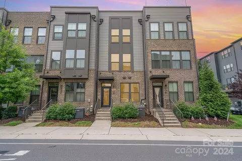 120 Music Hall Way, Charlotte, NC 28203