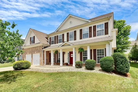 1564 Duckhorn St, Concord, NC 28027