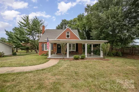 50 22nd Nw Ave NW, Hickory, NC 28601