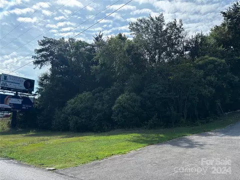 6022 Wilkinson Blvd, Belmont, NC 28012