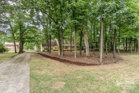 Exterior - 2747 Rolling Hills Dr, Monroe, NC 28110 photo 5 of 5