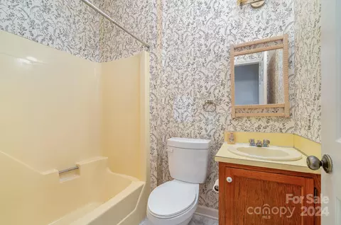 Bath - 2747 Rolling Hills Dr, Monroe, NC 28110 photo 1 of 4
