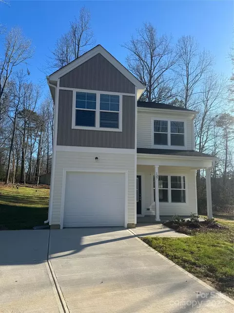 127 Shady Cove Rd, Troutman, NC 28166