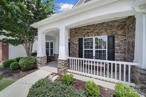 2012 Yellowstone Dr, Fort Mill, SC 29707 photo 3