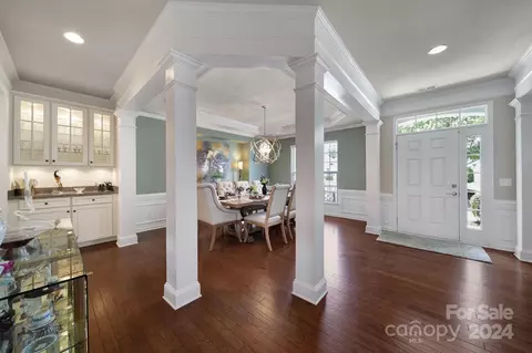 2012 Yellowstone Dr, Fort Mill, SC 29707 photo 4