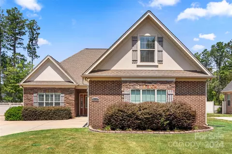 954 Wilson Dr, Lancaster, SC 29720