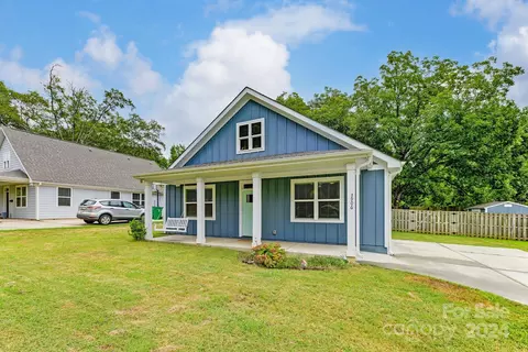 Exterior - 3906 Sofley Rd, Charlotte, NC 28206 photo 7 of 7