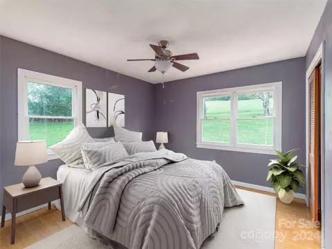 Bedroom - 4784 Old Clyde Rd, Clyde, NC 28721 photo 1 of 2