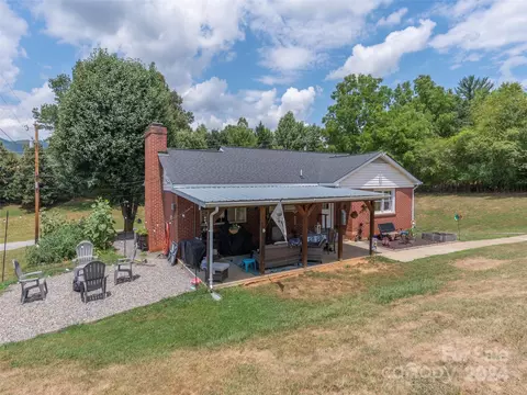 Exterior - 4784 Old Clyde Rd, Clyde, NC 28721 photo 1 of 8