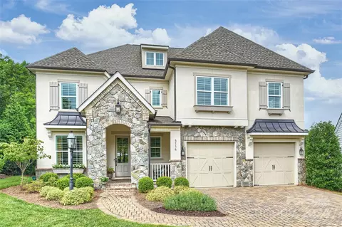 5114 Loma Linda Ln, Charlotte, NC 28270