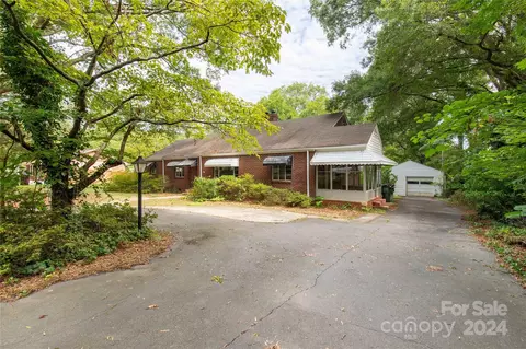 1115 Pinewood Rd, Rock Hill, SC 29730