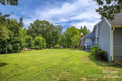 204 Castlegate Dr, Morganton, NC 28655 photo 39