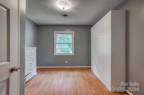 204 Castlegate Dr, Morganton, NC 28655 photo 25