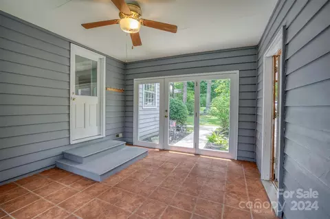 204 Castlegate Dr, Morganton, NC 28655 photo 34