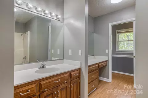 204 Castlegate Dr, Morganton, NC 28655 photo 16