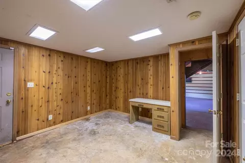204 Castlegate Dr, Morganton, NC 28655 photo 33