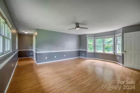 204 Castlegate Dr, Morganton, NC 28655 photo 14