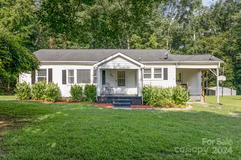 47 Ridge Ct, Concord, NC 28025