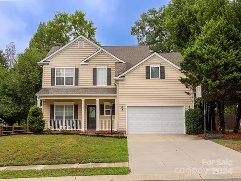 11954 Mourning Dove Ln, Charlotte, NC 28269
