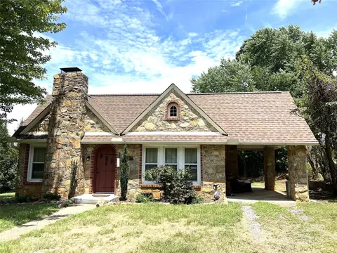 4410 Sundown Rd, Morganton, NC 28655