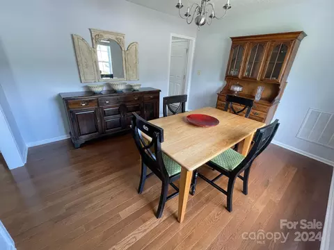 Dining - 500 Willowbrook Dr, Morganton, NC 28655 photo 2 of 2