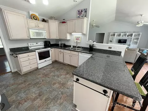 Kitchen - 500 Willowbrook Dr, Morganton, NC 28655 photo 1 of 3