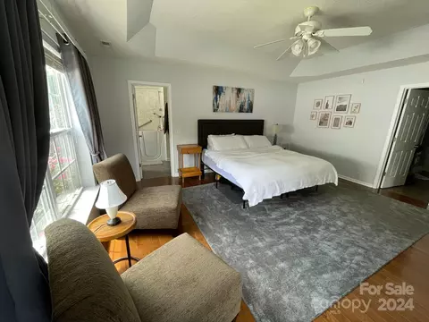 Bedroom - 500 Willowbrook Dr, Morganton, NC 28655 photo 1 of 6