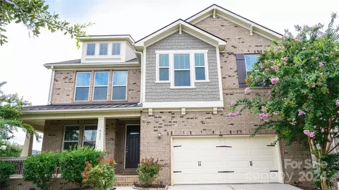 8603 Goodman Park Ct, Charlotte, NC 28277