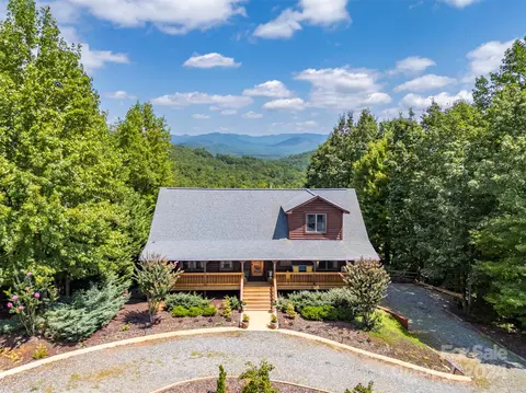 318 Woodgate Dr, Bostic, NC 28018