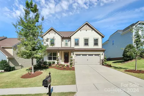 16530 Palisades Commons Dr, Charlotte, NC 28278