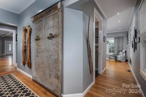 Entry Way - 166 Eighth Ave, Cramerton, NC 28032 photo 2 of 3