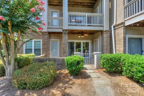 104 Pier 33 316 Dr #316, Mooresville, NC 28117
