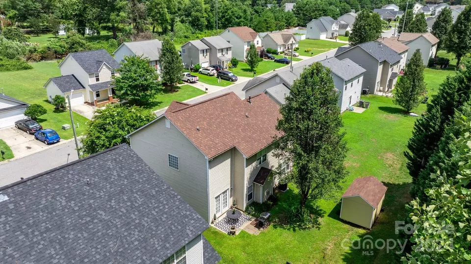 View/Area - 813 Raindrops Rd, Gastonia, NC 28054 photo 2 of 6