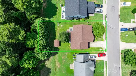 View/Area - 813 Raindrops Rd, Gastonia, NC 28054 photo 1 of 6