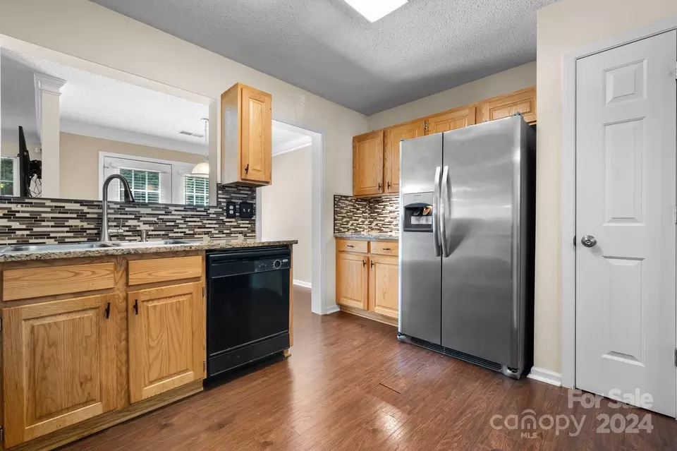 Kitchen - 813 Raindrops Rd, Gastonia, NC 28054 photo 2 of 2