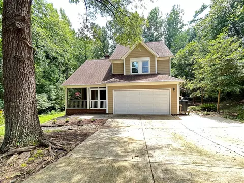404 Glenora Dr, Huntersville, NC 28078