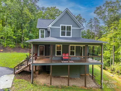 Exterior - 1396 Braewick Rd, Tryon, NC 28782 photo 2 of 9
