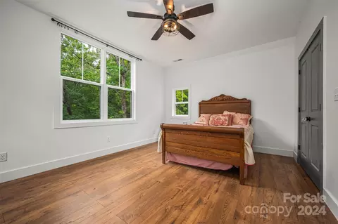 Bedroom - 1396 Braewick Rd, Tryon, NC 28782 photo 5 of 6